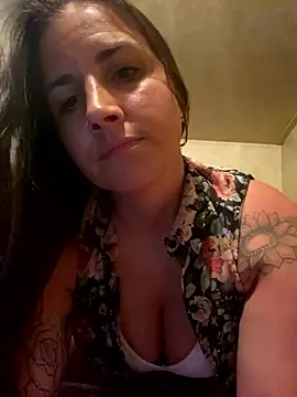 maexmaeee online show from 09-28-25, 04:29