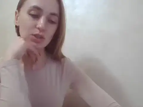 CaitlinaJayne23 online show from 03-17-25, 04:11