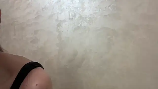 CaitlinaJayne23 online show from 02-25-26, 04:44