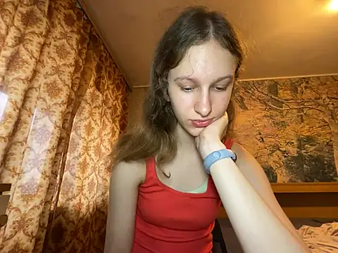 Snapshot of Eva_Angel3 chatting on 06-24-26, 05:01 Eva Angel3 online show from 06-24-26, 05:01