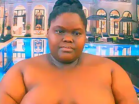 EbonyHotBuns online show from 12-17-25, 09:15