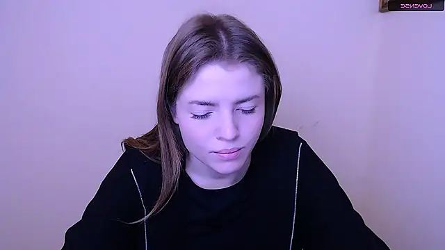 MissOliviaa  online show from 01-17-25, 09:49