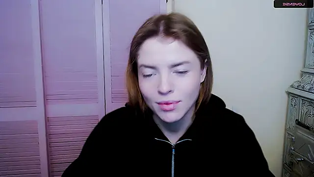 MissOliviaa  online show from 01-24-25, 01:57