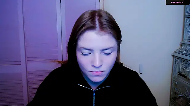 MissOliviaa  online show from 01-24-25, 05:42