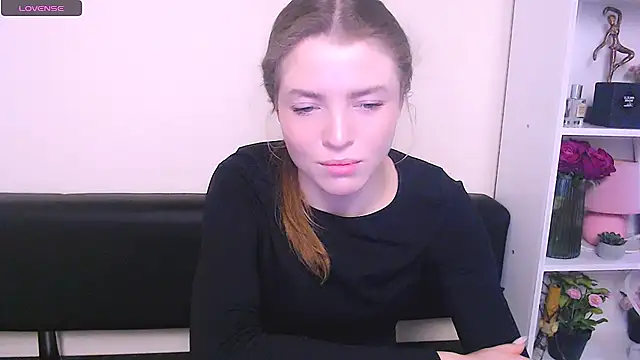 MissOliviaa  online show from 02-14-25, 07:59