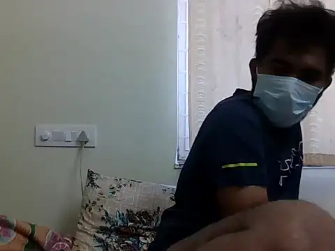 Snapshot of nick05inch chatting on 12-20-25, 07:37 nick05inch online show from 12-20-25, 07:37