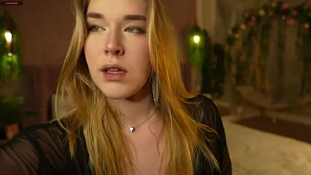 Smiley Mia online show from 11-05-25, 05:07