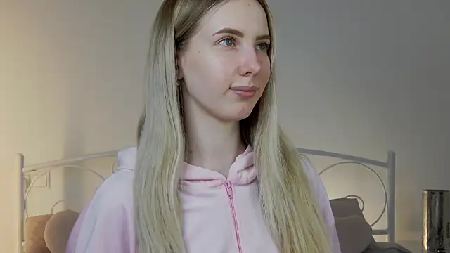 Snapshot of KarnetJ chatting on 02-12-26, 02:34 KarnetJ online show from 02-12-26, 02:34