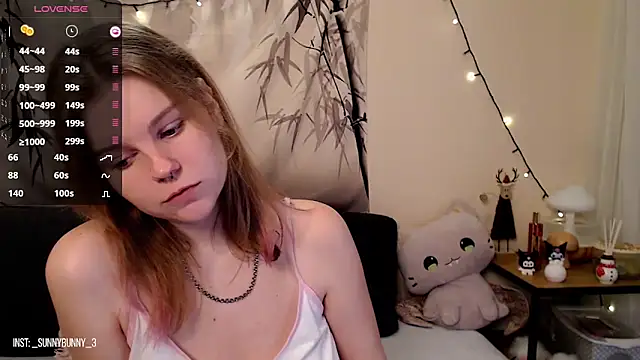 Moona xx online show from 01-25-25, 11:22