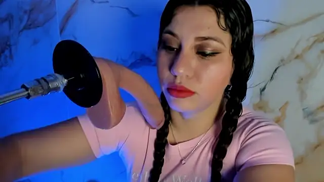 hade cute online show from 01-09-26, 04:43