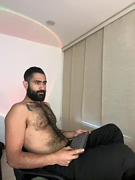 Snapshot of Drogamma chatting on 09-12-25, 01:55 Drogamma online show from 09-12-25, 01:55