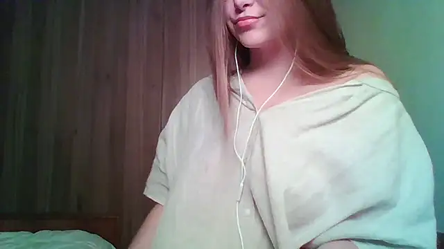 Snapshot of Evasapples chatting on 05-23-26, 09:08 Evasapples online show from 05-23-26, 09:08