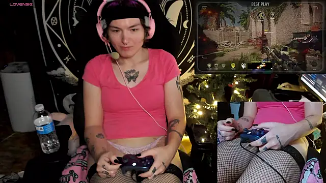 BrandiWRLD 999 online show from 12-11-24, 09:12
