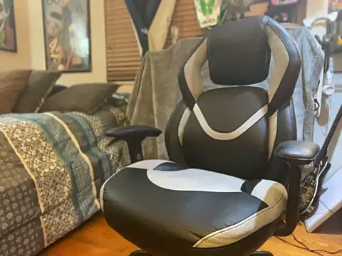 slutty guy12 online show from 02-02-25, 11:53