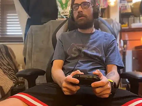 slutty guy12 online show from 02-11-25, 09:14