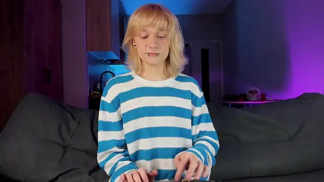 Gregory Byyrd online show from 03-11-25, 07:36