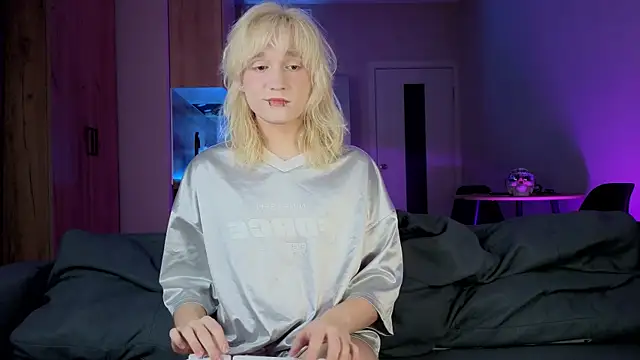 Gregory Byyrd online show from 09-18-25, 08:44