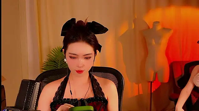 siji kiki online show from 03-19-26, 12:31