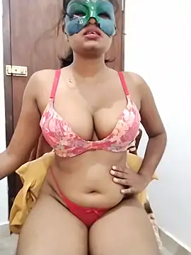 Snapshot of Zaraangle chatting on 07-11-26, 11:57 Zaraangle online show from 07-11-26, 11:57