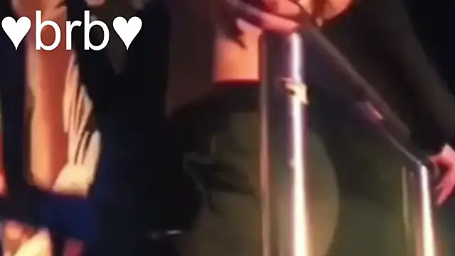 Snapshot of baby__kim chatting on 12-22-25, 05:15 baby kim online show from 12-22-25, 05:15