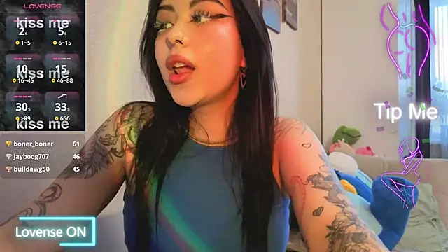 Snapshot of baby__kim chatting on 02-03-26, 06:40 baby kim online show from 02-03-26, 06:40