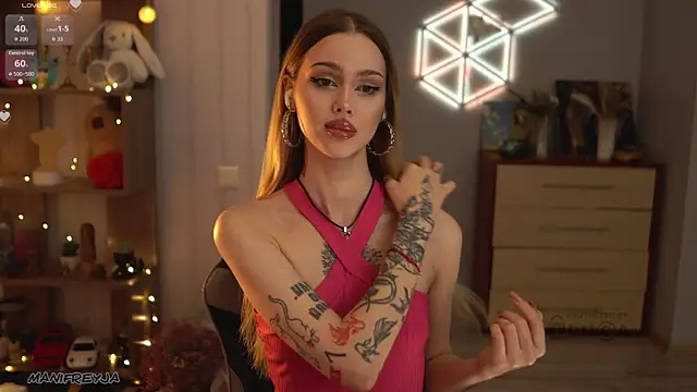 ManiFreyja online show from 10-27-25, 09:52