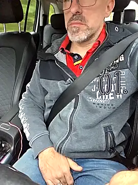 Snapshot of Crosss-23cm chatting on 10-10-25, 06:56 Crosss-23cm online show from 10-10-25, 06:56