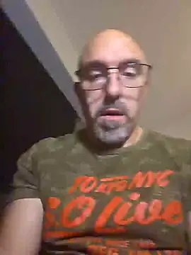 Snapshot of Crosss-23cm chatting on 11-04-25, 07:46 Crosss-23cm online show from 11-04-25, 07:46