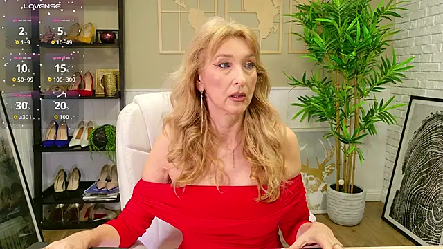 LadyLeea online show from 03-27-26, 05:57