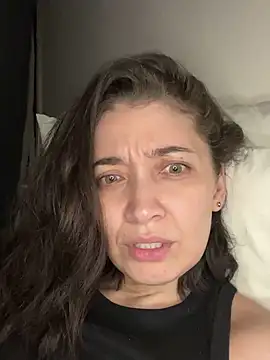 Snapshot of adarussell chatting on 01-03-25, 01:38 adarussell online show from 01-03-25, 01:38