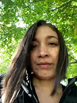 Snapshot of adarussell chatting on 09-28-25, 03:50 adarussell online show from 09-28-25, 03:50