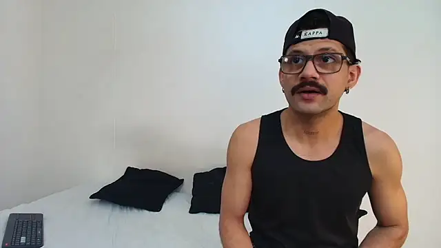 Benjamin show online show from 02-21-26, 04:52