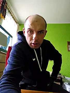 Snapshot of STANISLAW621162 chatting on 01-06-25, 12:13 STANISLAW621162 online show from 01-06-25, 12:13