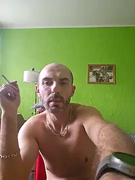 STANISLAW621162 online show from 05-10-26, 10:20
