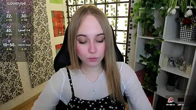 LianaBright online show from 03-10-25, 01:56