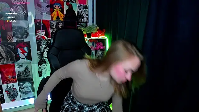 LianaBright online show from 02-13-26, 02:29