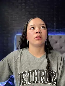 Paloma  LS online show from 03-19-25, 05:39