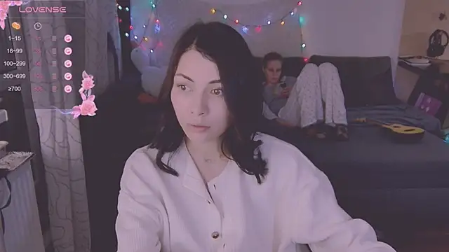 valorant girl online show from 03-01-25, 06:43