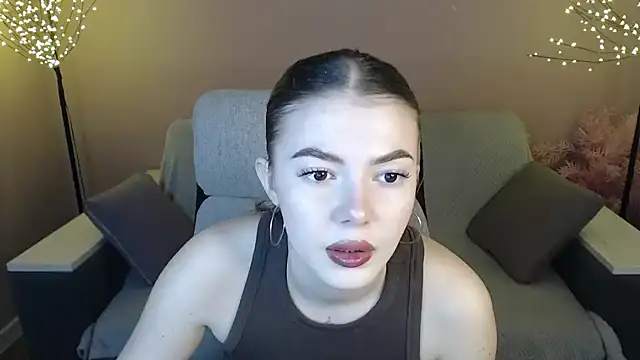 Snapshot of Ritaneer chatting on 03-22-25, 09:02 Ritaneer online show from 03-22-25, 09:02