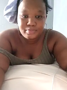 Snapshot of ROCKMAASS22 chatting on 03-10-25, 01:54 ROCKMAASS22 online show from 03-10-25, 01:54