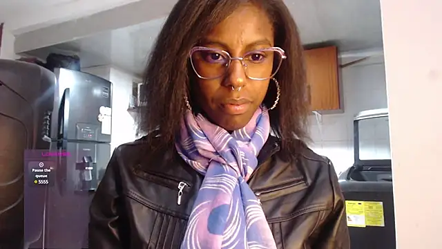 Snapshot of CoccoBele69 chatting on 01-14-25, 01:47 CoccoBele69 online show from 01-14-25, 01:47