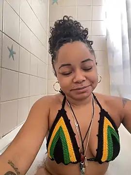 ChloeRebel online show from 01-03-25, 01:47