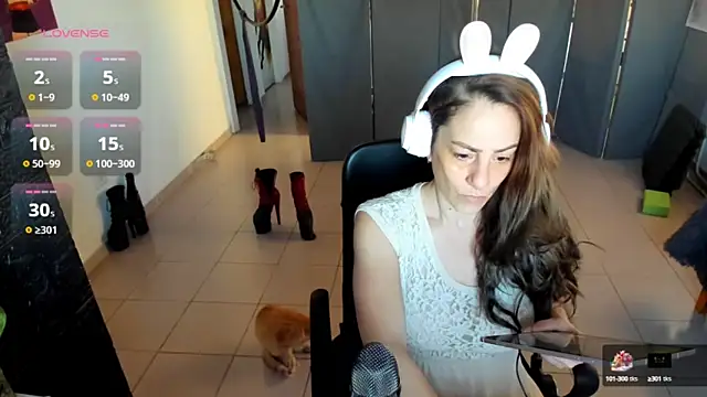 jessiburningheels online show from 02-18-25, 10:16