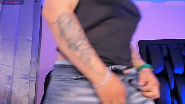 AbbySmiitth  online show from 03-21-25, 03:24