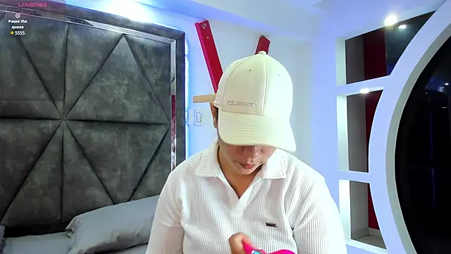 AbbySmiitth  online show from 02-11-26, 10:26