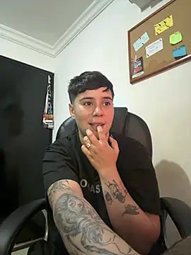 AbbySmiitth  online show from 04-16-26, 07:25