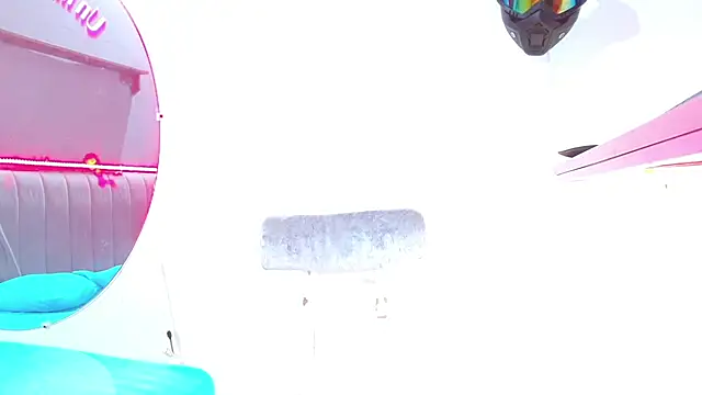 minimi naty online show from 01-18-25, 07:26