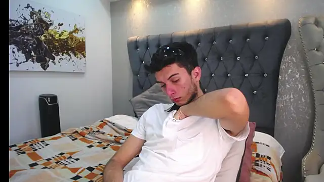 Snapshot of MrWilliseo chatting on 03-21-25, 10:28 MrWilliseo online show from 03-21-25, 10:28