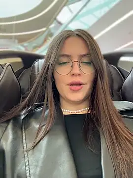 meow girl online show from 03-25-26, 10:10