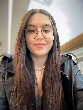 meow girl online show from 04-01-26, 10:05